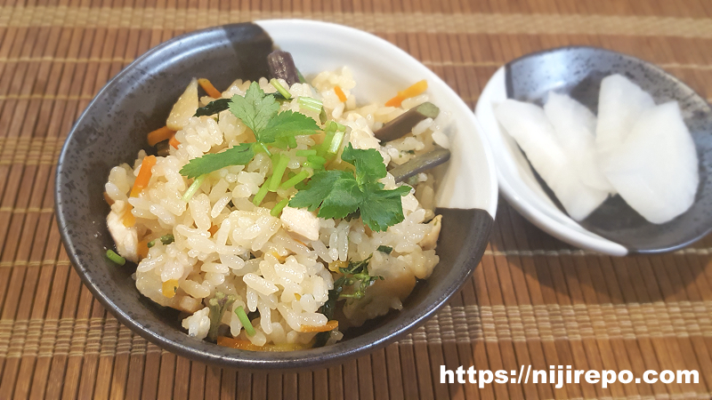 金芽米炊き込みご飯